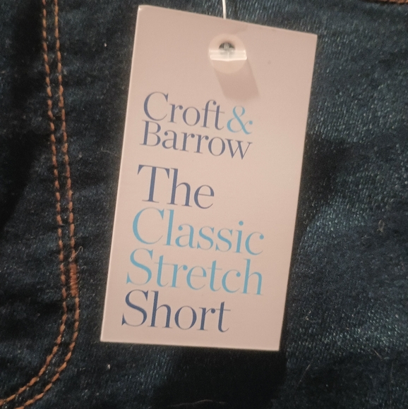 Croft & Barrow size 8 midrise Jean shorts - Picture 4 of 6
